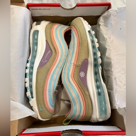 Nike Air Max 97 SE ‘Sun Club’ - Picture 2 of 5